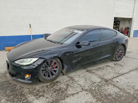 5YJSA1E44KF330414 — 2019 Tesla Model S, Передняя часть (Front End), фото до ремонта