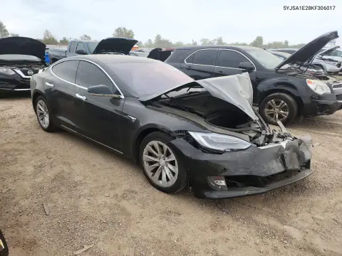 2019 Tesla Model S VIN 5YJSA1E28KF306017 фото 4