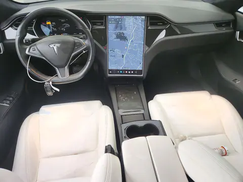 2019 Tesla Model S VIN 5YJSA1E28KF306017 фото 8