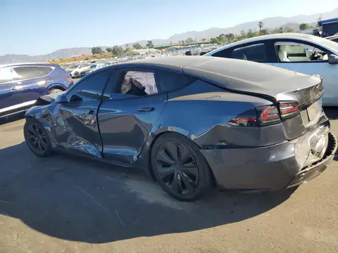 5YJSA1E51NF492837 — 2022 Tesla Model S, фото 2 с аукциона Copart 14.10.2026, Передняя часть