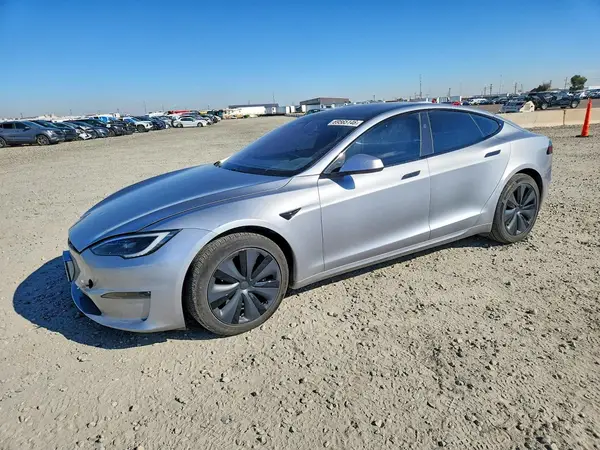 5YJSA1E52SF551390 — 2025 Tesla Model S, Град (Hail), фото до ремонта