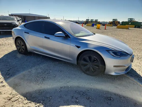 5YJSA1E52SF551390 — 2025 Tesla Model S, фото 4 с аукциона Copart, Град