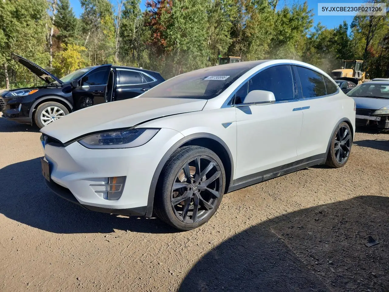 5YJXCBE23GF021206 Tesla Model X 2016 — повреждение Задняя часть, фото до ремонта