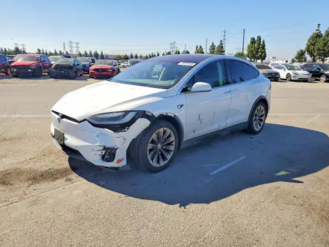 5YJXCDE24GF026166 — 2016 Tesla Model X, Передняя часть (Front End), фото до ремонта