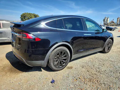 2017 Tesla MODEL X VIN 5YJXCAE25HF065882 фото 3