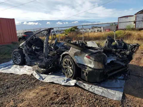 2018 Tesla MODEL X VIN 5YJXCAE24JF141095 фото 2