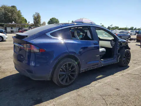 5YJXCAE27JF115946 — 2018 Tesla Model X, фото 3 с аукциона Copart 13.10.2026, Передняя часть