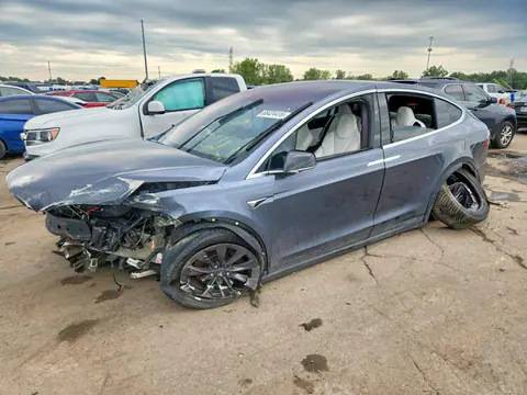 5YJXCAE28JF101280 — 2018 Tesla Model X, Передняя часть (Front End), фото до ремонта