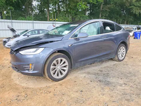 5YJXCDE26LF263140 — 2020 Tesla Model X, Передняя часть (Front End), фото до ремонта