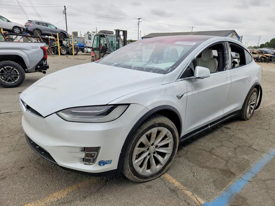 2021 Tesla MODEL X VIN 5YJXCDE21MF311418 фото 1