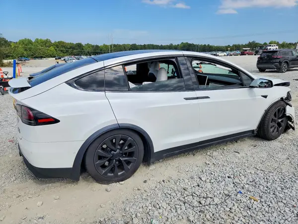 7SAXCBE69NF359938 — 2022 Tesla Model X, фото 3 с аукциона Copart 29.09.2026, Передняя часть