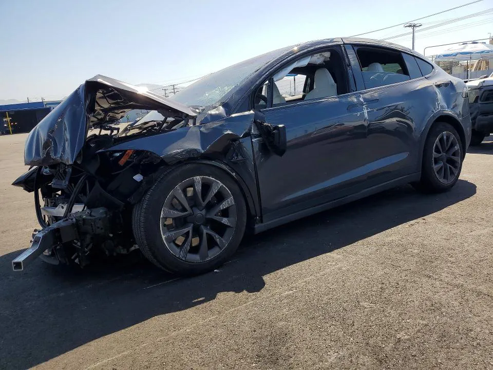 2023 Tesla MODEL X VIN 7SAXCBE57PF422075 фото 1