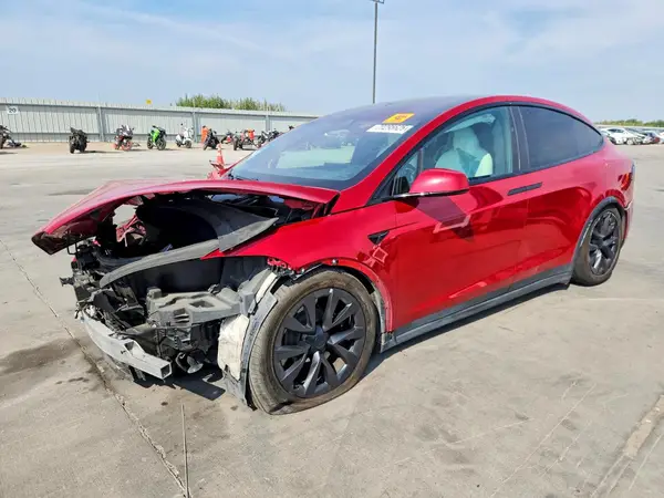 7SAXCBE5XPF365841 — 2023 Tesla Model X, Передняя часть (Front End), фото до ремонта