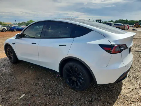 2020 Tesla Model Y VIN 5YJYGDEE5LF034239 фото 2