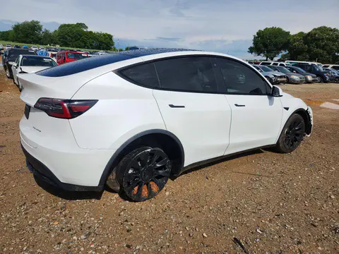 2020 Tesla Model Y VIN 5YJYGDEE5LF034239 фото 3