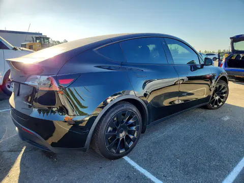 2020 Tesla Model Y VIN 5YJYGDEE3LF018296 фото 3