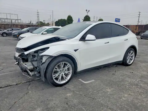 5YJYGDEE2LF044999 — 2020 Tesla Model Y, Передняя часть (Front End), фото до ремонта