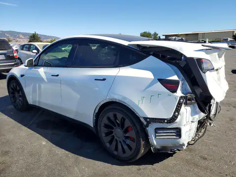 2020 Tesla Model Y VIN 5YJYGDEF1LF033694 фото 2
