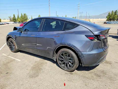 2021 Tesla Model Y VIN 5YJYGDEE6MF159560 фото 2