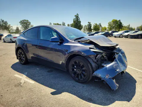 2021 Tesla Model Y VIN 5YJYGDEE6MF159560 фото 4