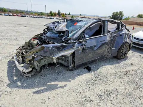 5YJYGDEF6MF272529 — 2021 Tesla Model Y, Опрокидывание (Rollover), фото до ремонта