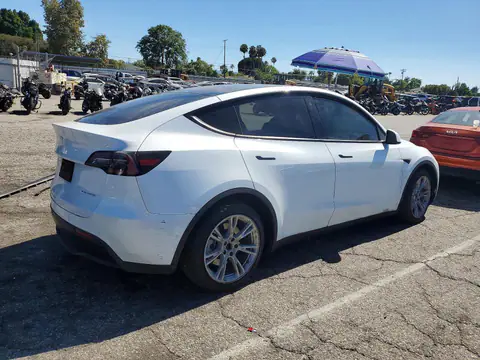 5YJYGDEE7MF304640 — 2021 Tesla Model Y, фото 3 с аукциона Copart 29.09.2026, Передняя часть