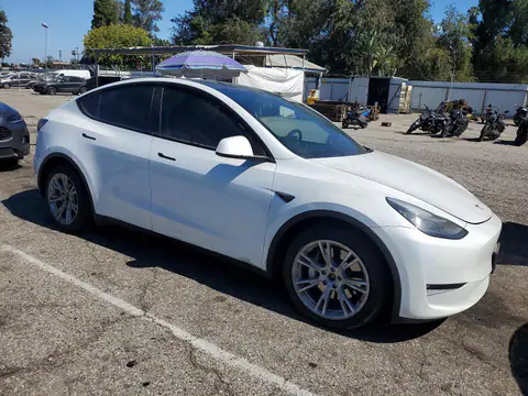 5YJYGDEE7MF304640 — 2021 Tesla Model Y, фото 4 с аукциона Copart 29.09.2026, Передняя часть