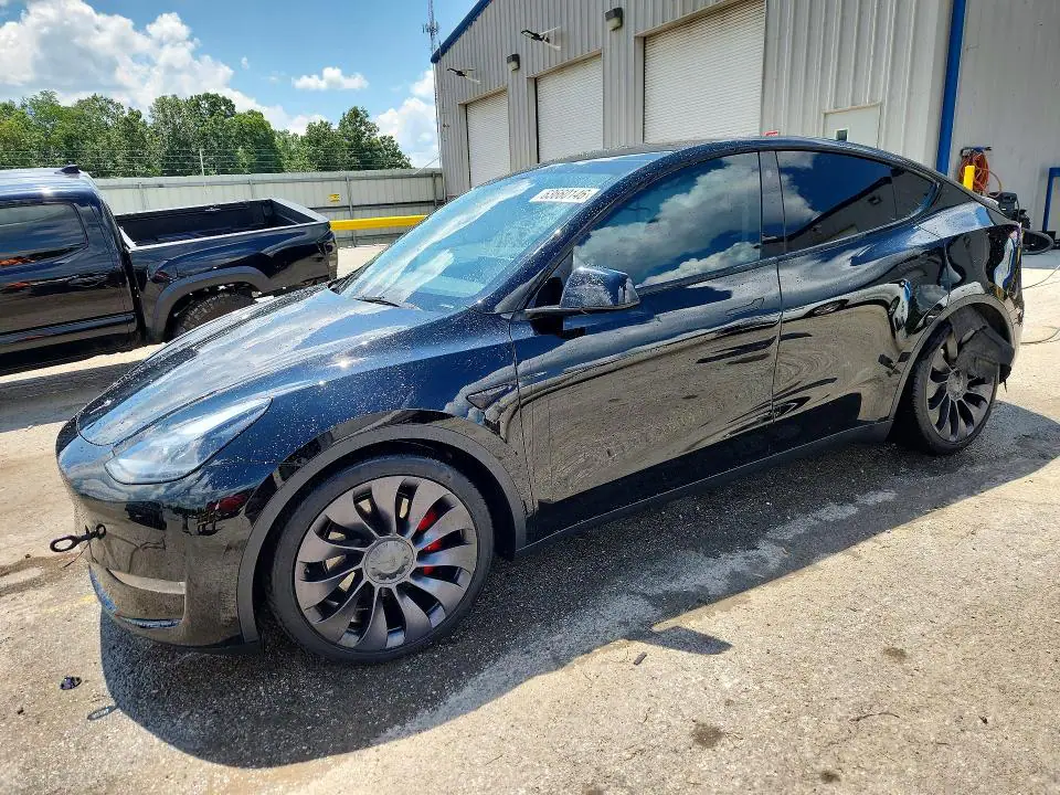5YJYGDEFXMF301434 Tesla Model Y 2021 — повреждение Передняя часть, фото до ремонта