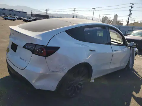 5YJYGDEFXMF263414 — 2021 Tesla Model Y, фото 2 с аукциона Copart 14.10.2026, Передняя часть