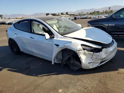 5YJYGDEFXMF263414 — 2021 Tesla Model Y, фото 4 с аукциона Copart 14.10.2026, Передняя часть