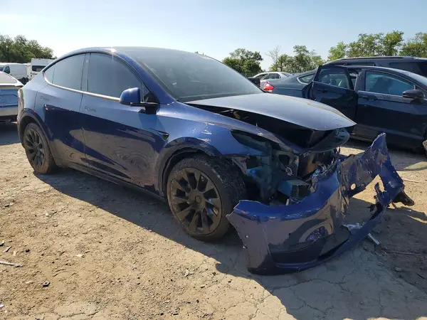 5YJYGDEE0MF129647 — 2021 Tesla Model Y, фото 4 с аукциона Copart 29.09.2026, Передняя часть