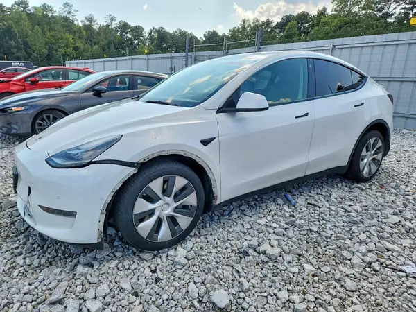 5YJYGDEE7MF253009 — 2021 Tesla Model Y, Передняя часть (Front End), фото до ремонта