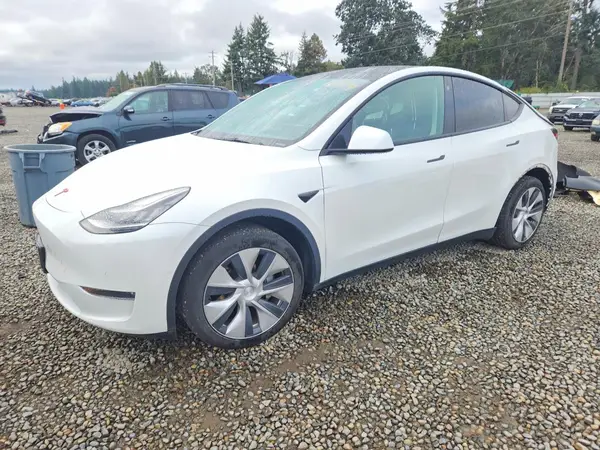 5YJYGDEE6MF094287 — 2021 Tesla Model Y, Задняя часть (Rear End), фото до ремонта