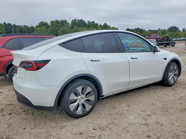 5YJYGDEE9MF075183 — 2021 Tesla Model Y, фото 3 с аукциона Copart, Ходовая часть