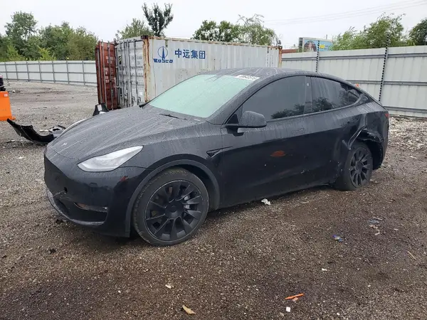 5YJYGDEE7MF183088 — 2021 Tesla Model Y, Задняя часть (Rear End), фото до ремонта