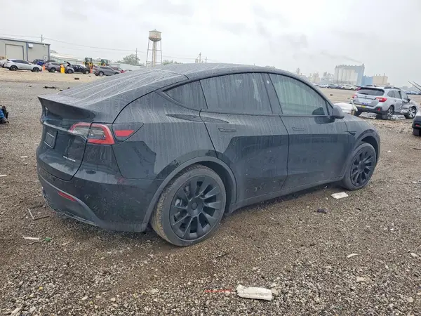 5YJYGDEE7MF183088 — 2021 Tesla Model Y, фото 3 с аукциона Copart, Задняя часть