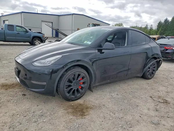 5YJYGAEE7MF251551 — 2021 Tesla Model Y, Задняя часть (Rear End), фото до ремонта