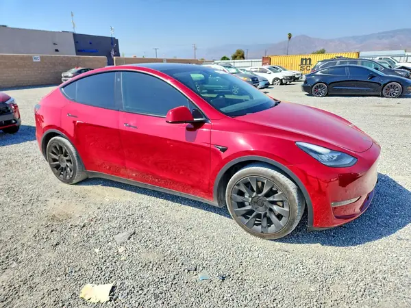 5YJYGAEE8MF222754 — 2021 Tesla Model Y, фото 4 с аукциона Copart 30.09.2026, Град