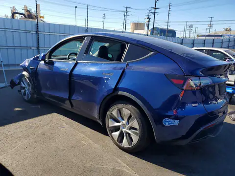 5YJYGDEE9MF148214 — 2021 Tesla Model Y, фото 2 с аукциона Copart 14.10.2026, Передняя часть