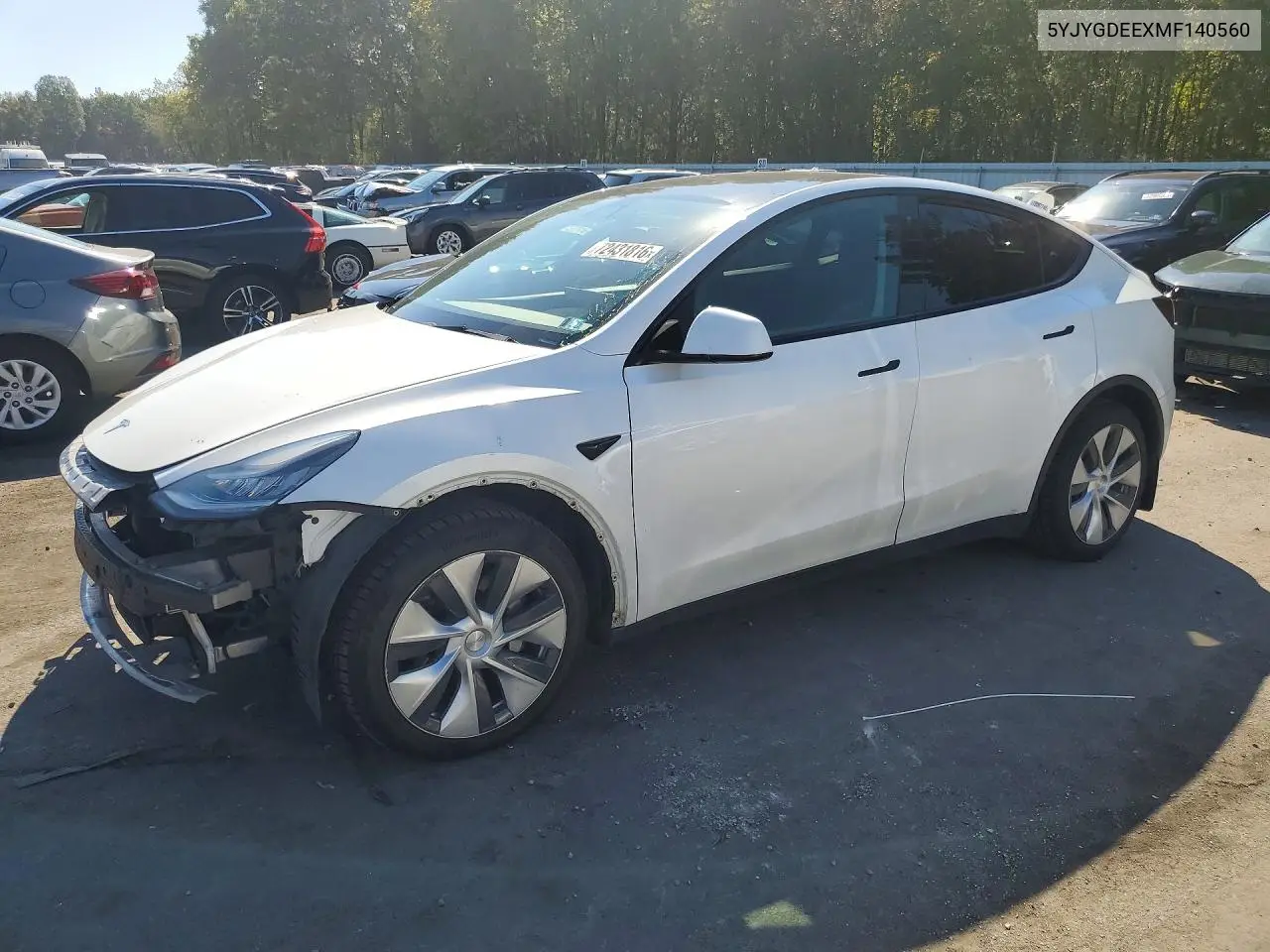 2021 Tesla Model Y VIN 5YJYGDEEXMF140560 фото 1