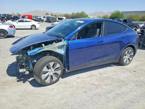 7SAYGDEE9NF559505 — 2022 Tesla Model Y, Передняя часть (Front End), фото до ремонта