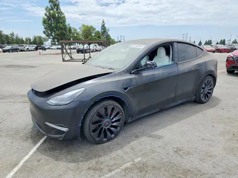7SAYGDEF9NF387615 — 2022 Tesla Model Y, Ходовая часть (Undercarriage), фото до ремонта