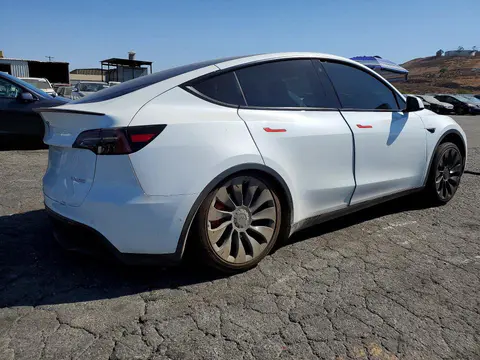 2022 Tesla Model Y VIN 7SAYGDEF3NF537251 фото 3