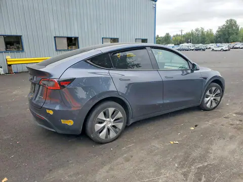 7SAYGDEE8NF454714 — 2022 Tesla Model Y, фото 3 с аукциона Copart 30.09.2026, Боковая часть