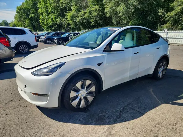 7SAYGDEE9NF310945 — 2022 Tesla Model Y, Задняя часть (Rear End), фото до ремонта