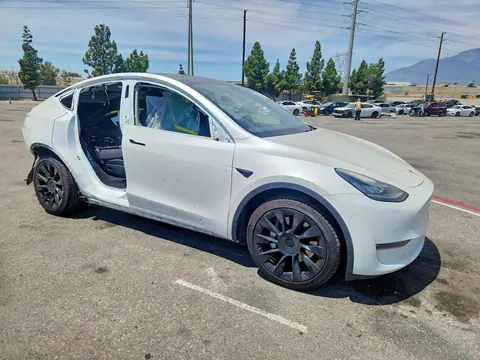 2022 Tesla Model Y VIN 7SAYGAEE7NF429723 фото 4