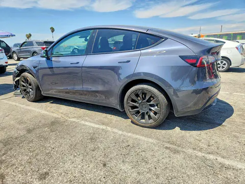 2022 Tesla Model Y VIN 7SAYGDEE7NF512148 фото 2