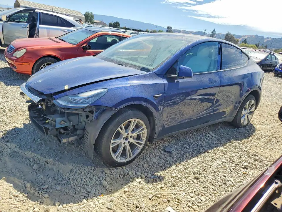 7SAYGAEE3NF493127 Tesla Model Y 2022 — повреждение Передняя часть, фото до ремонта