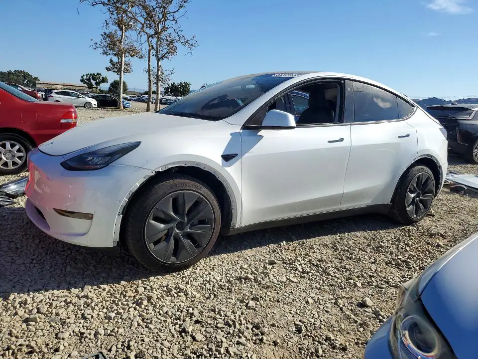 7SAYGDEE8NF434026 Tesla Model Y 2022 — повреждение Боковая часть, фото до ремонта