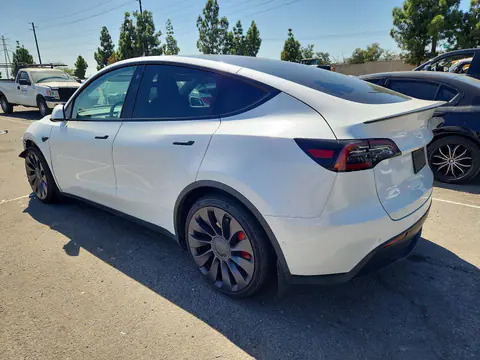 2022 Tesla Model Y VIN 7SAYGDEF2NF336750 фото 2